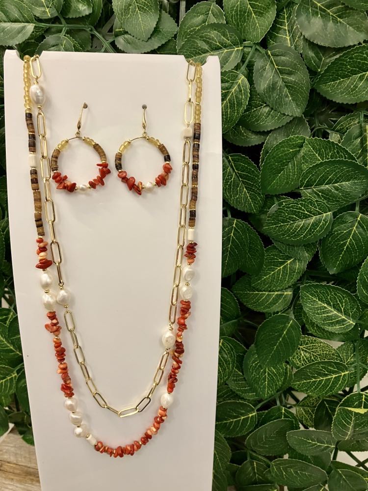 Coral - Agate - Gold Necklace & Earrings Set