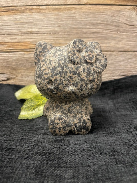 Yooperite hello kitty