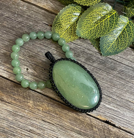 Aventurine Pendant And Bracelet Set