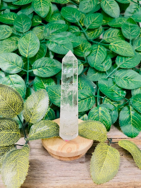 Clear rutilated quartz point