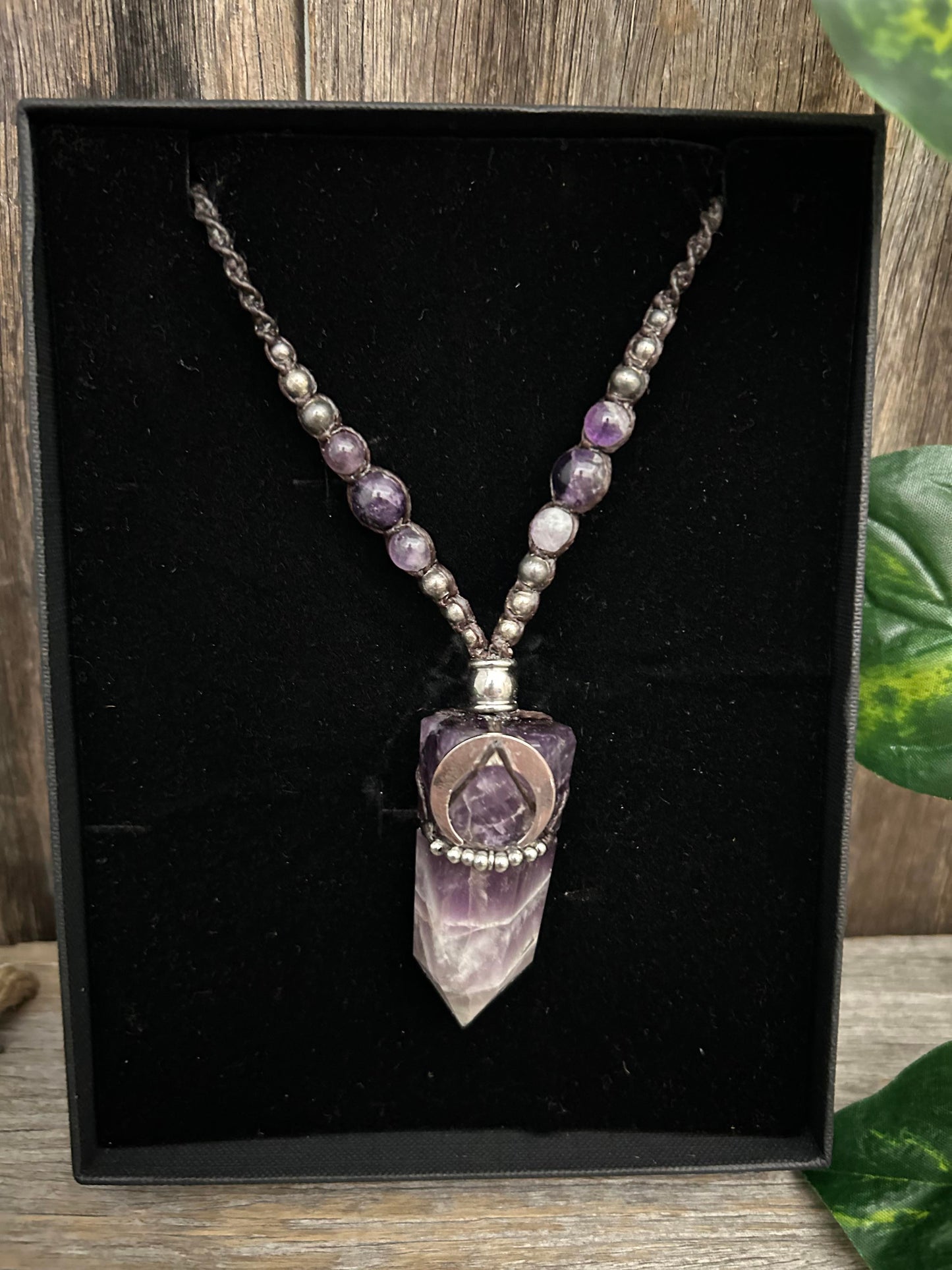 DUTCHIES DELIGHTS Amethyst Silver Moon Necklace #25