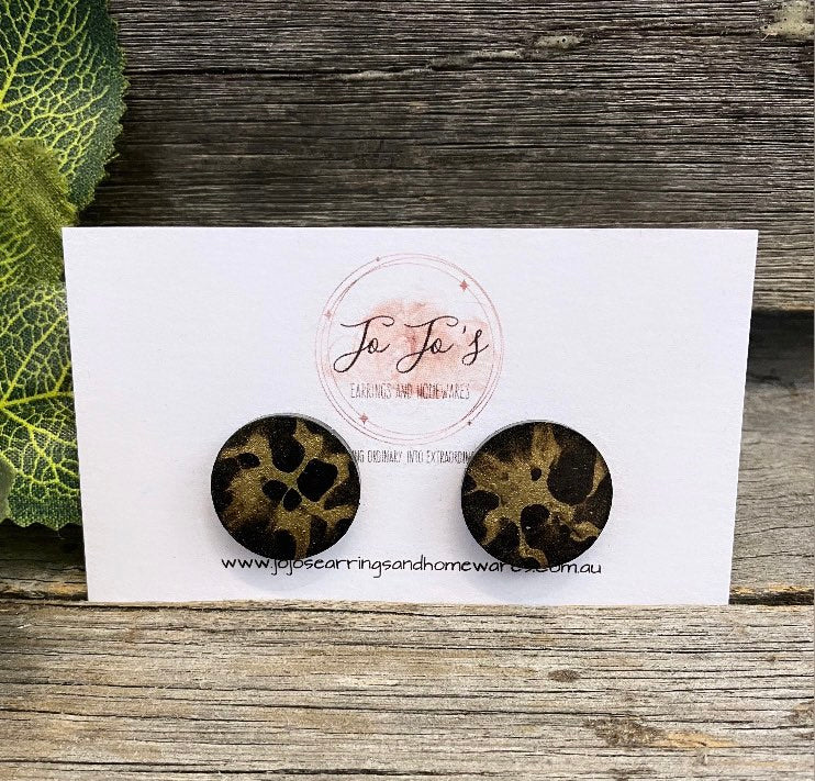 Jo Jo's Round Stud Earring