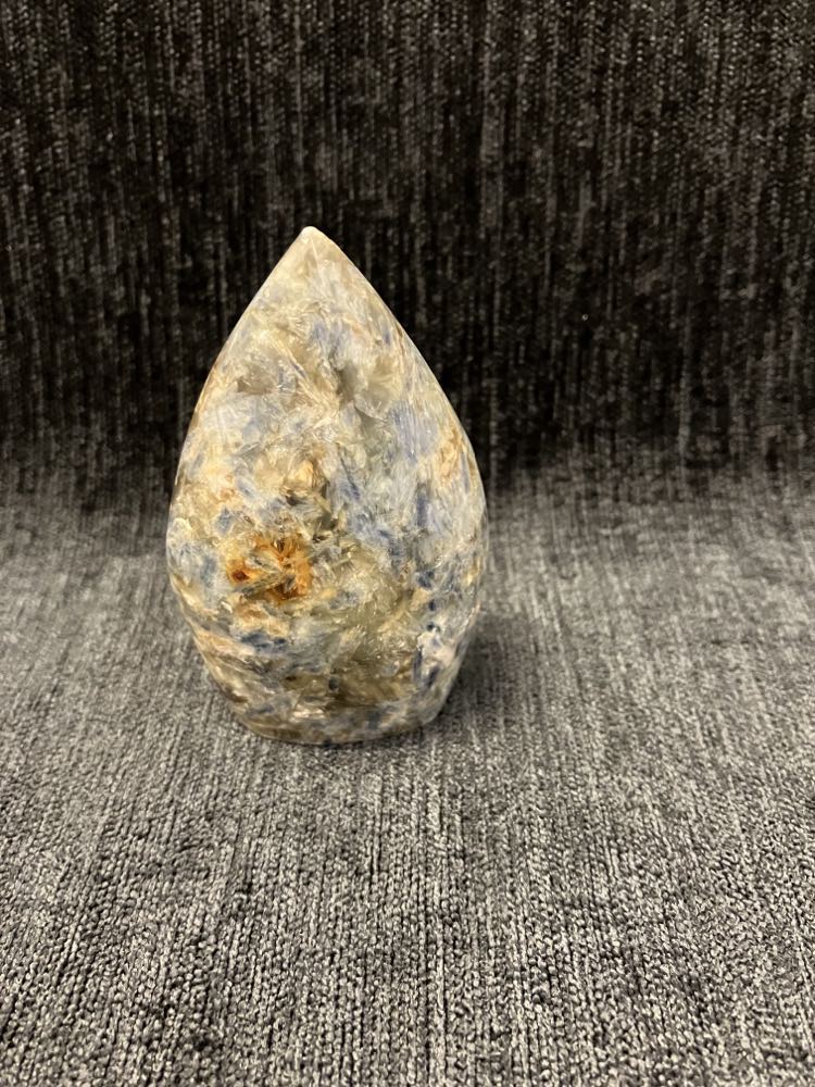 Kyanite Flame