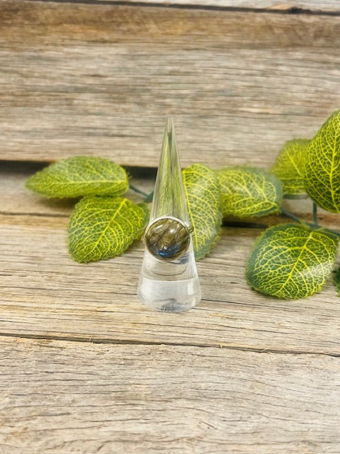 Labradorite circle ring