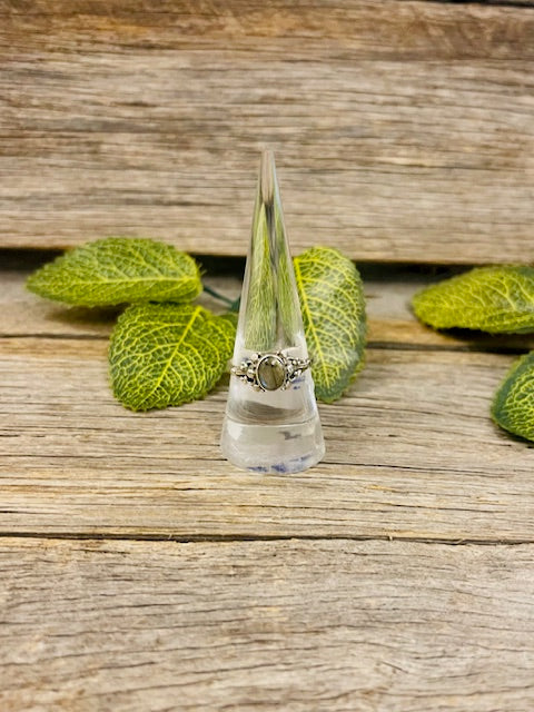 Labradorite ring