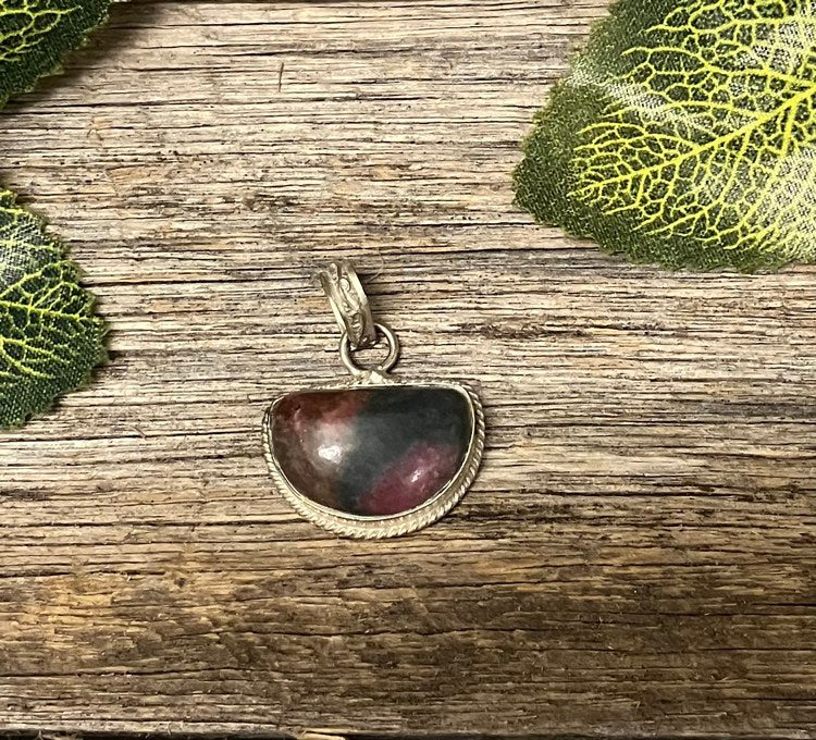 Stearling Silver Rhodonite Pendant