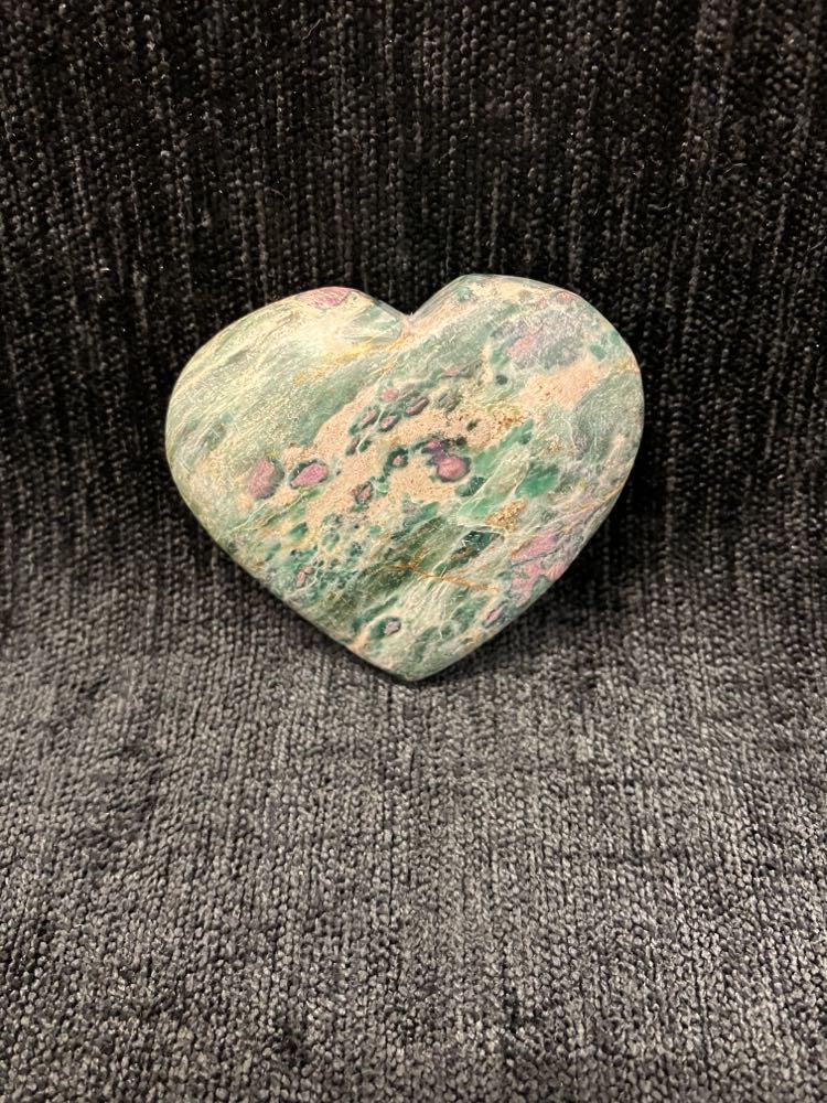 Ruby fuchsite heart