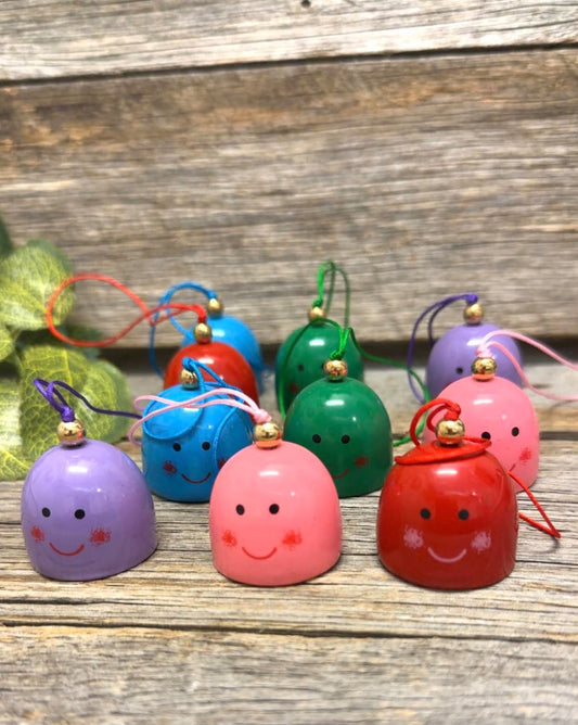 Mini smiley face wind chimes / bells