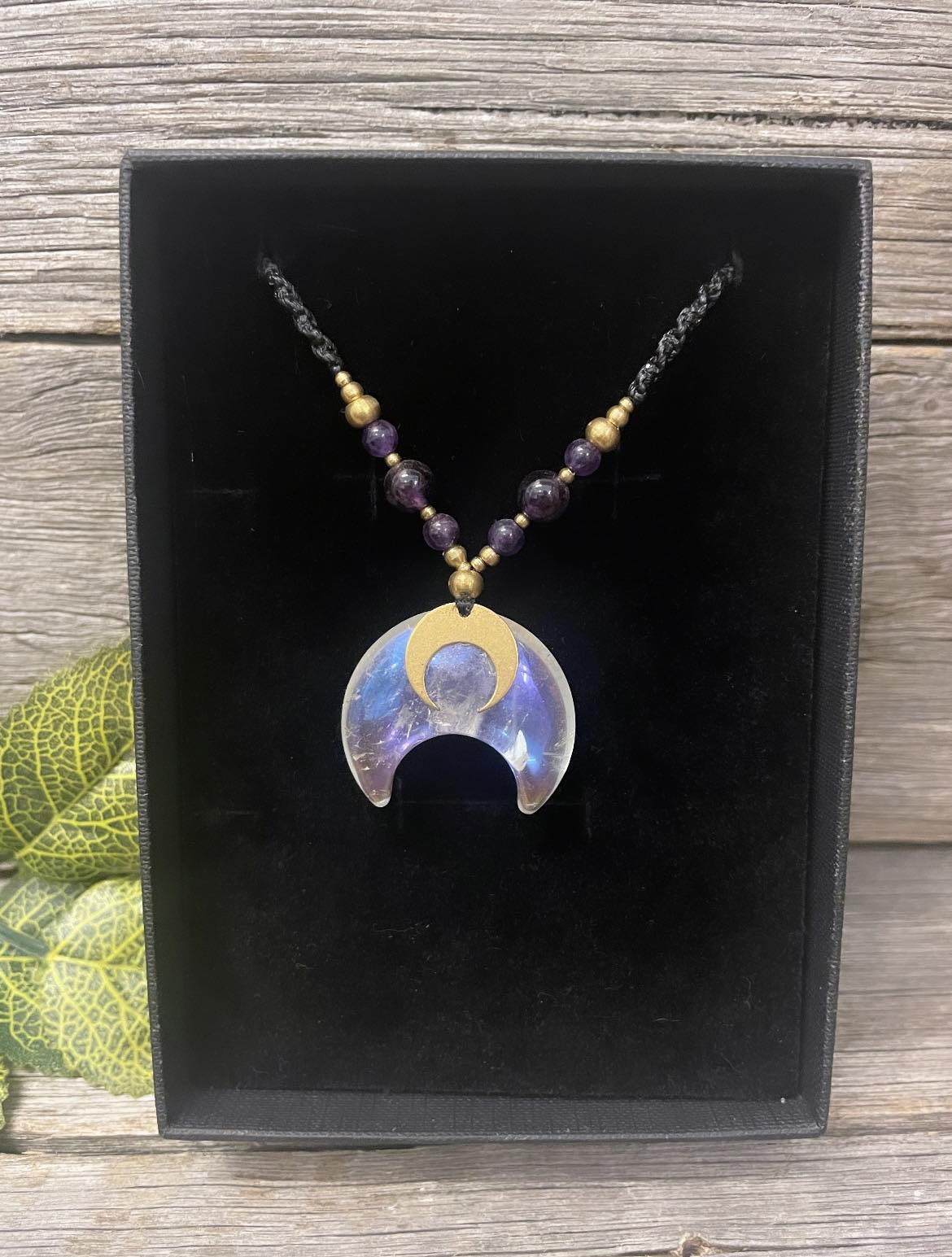 DUTCHIES DELIGHTS ANGEL AURA QUARTZ AND AMETHYST NECKLACE #61