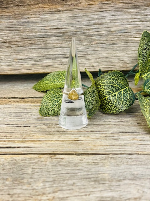 Citrine triangle ring