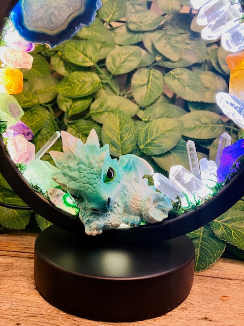 Dragon crystal lamp