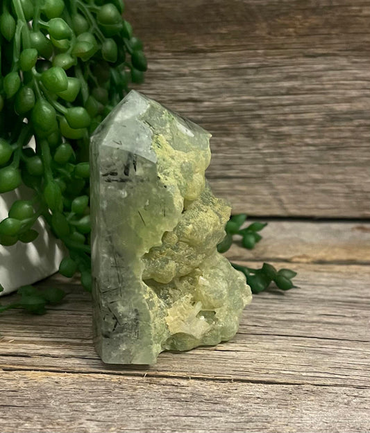 Prehnite Point