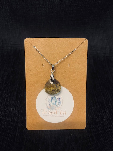 Tigers eye crystal necklace